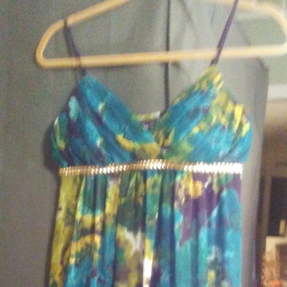 Spaghetti strap dress baby doll with gold threadin - Picture 3 of 4